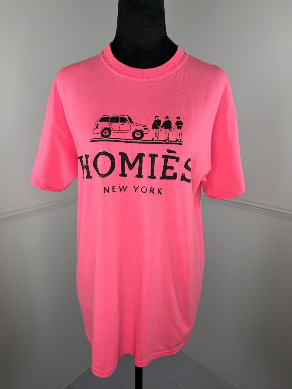 Reason Homies New York Graphic T-Shirt Neon Pink Size Medium